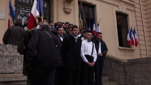 Conscrits de Villefranche 2019 - Remise du drapeau aux 20 ans