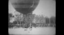 Décollage d’un ballon place du promenoir à Villefranche en 1932